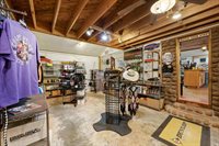 181 Forest Ave, Medicine Park, OK 73557