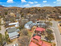 181 Forest Ave, Medicine Park, OK 73557