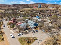 181 Forest Ave, Medicine Park, OK 73557