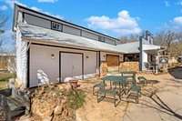 181 Forest Ave, Medicine Park, OK 73557