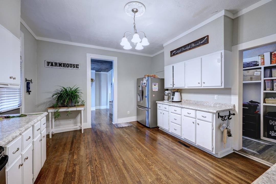 414 North A St, Arkansas City, KS 67005