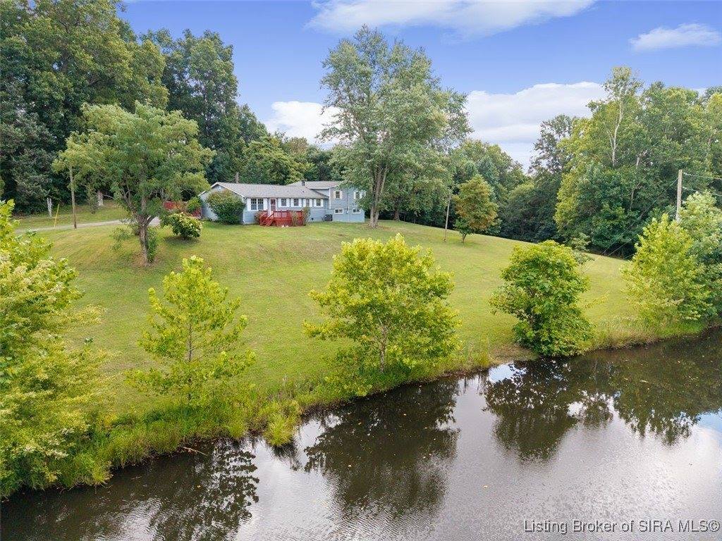 6024 May Street, Floyds Knobs, IN 47119