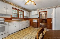 Listing Photo 10