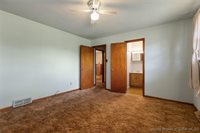 Listing Photo 16