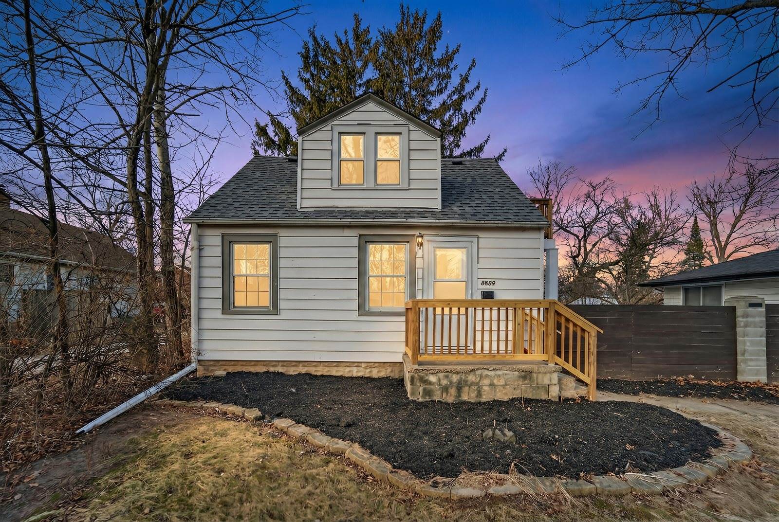 8630 West Lancaster Ave, Milwaukee, WI 53225