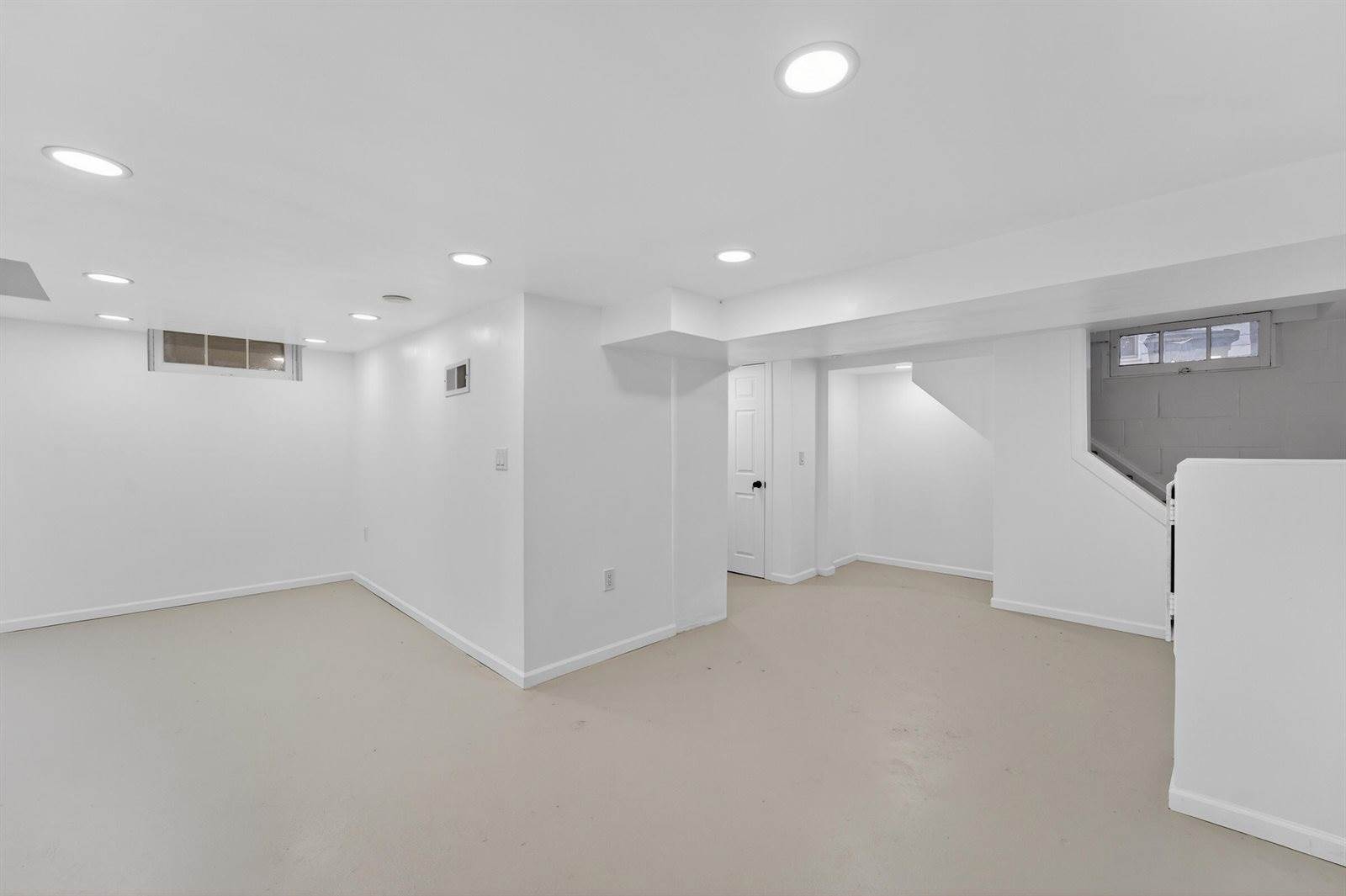 8630 West Lancaster Ave, Milwaukee, WI 53225