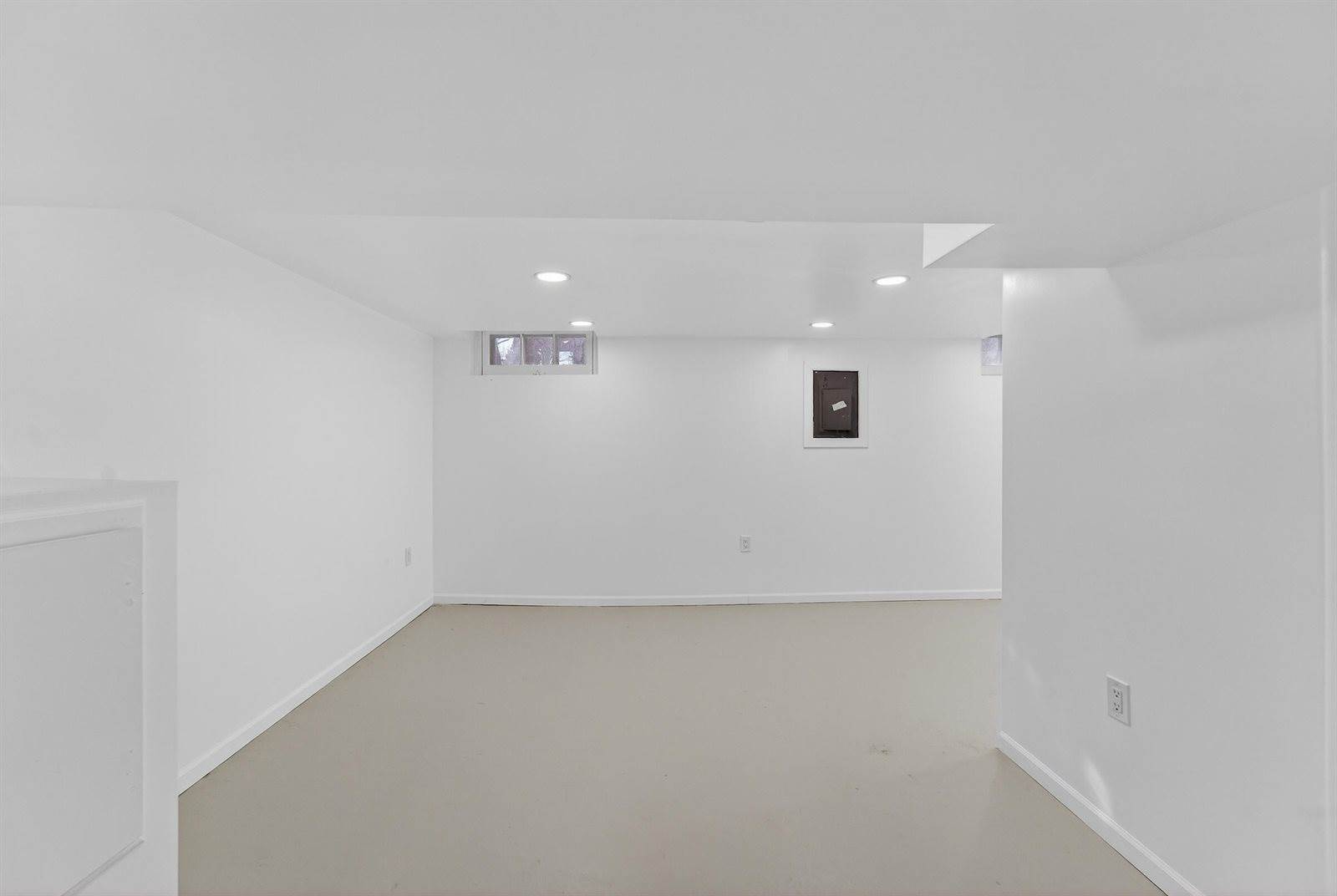 8630 West Lancaster Ave, Milwaukee, WI 53225