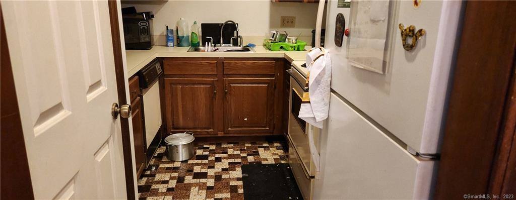 375 Glendale, #D7, Bridgeport, CT 06606