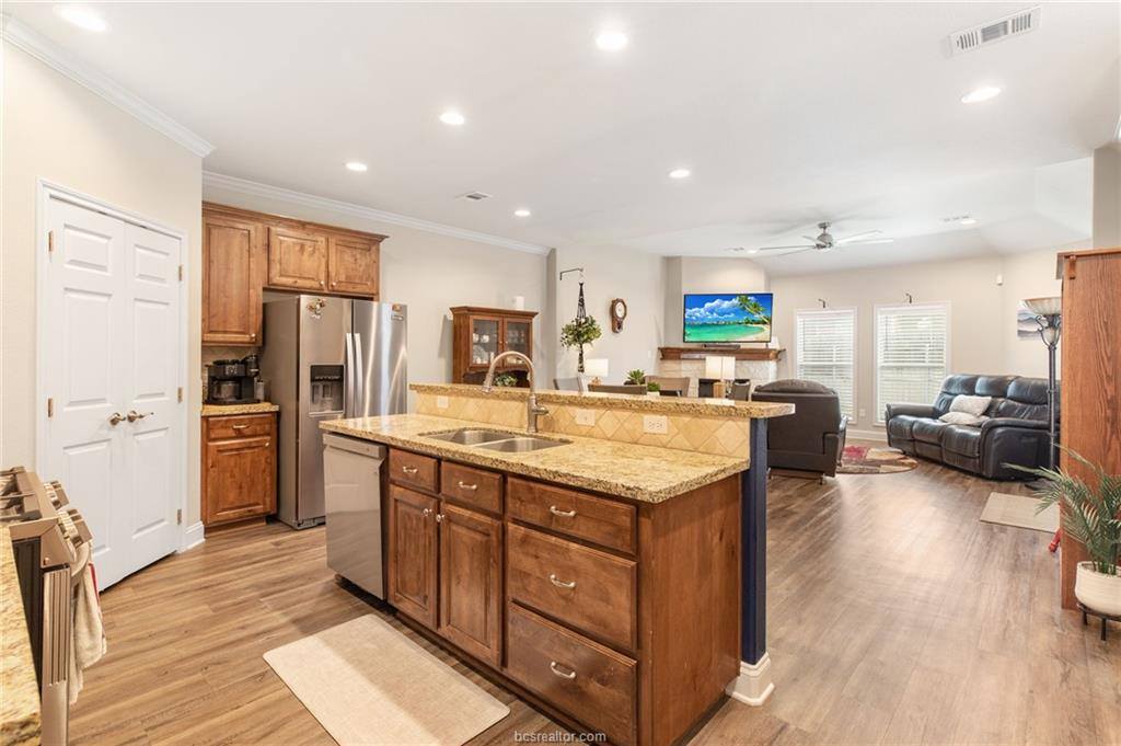 2011 Reagan Court, Bryan, TX 77802