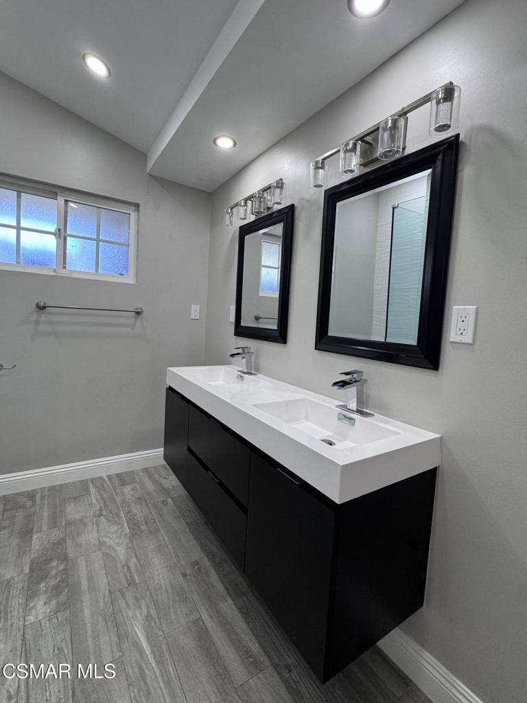 20445 Miranda Street, Woodland Hills, CA 91367