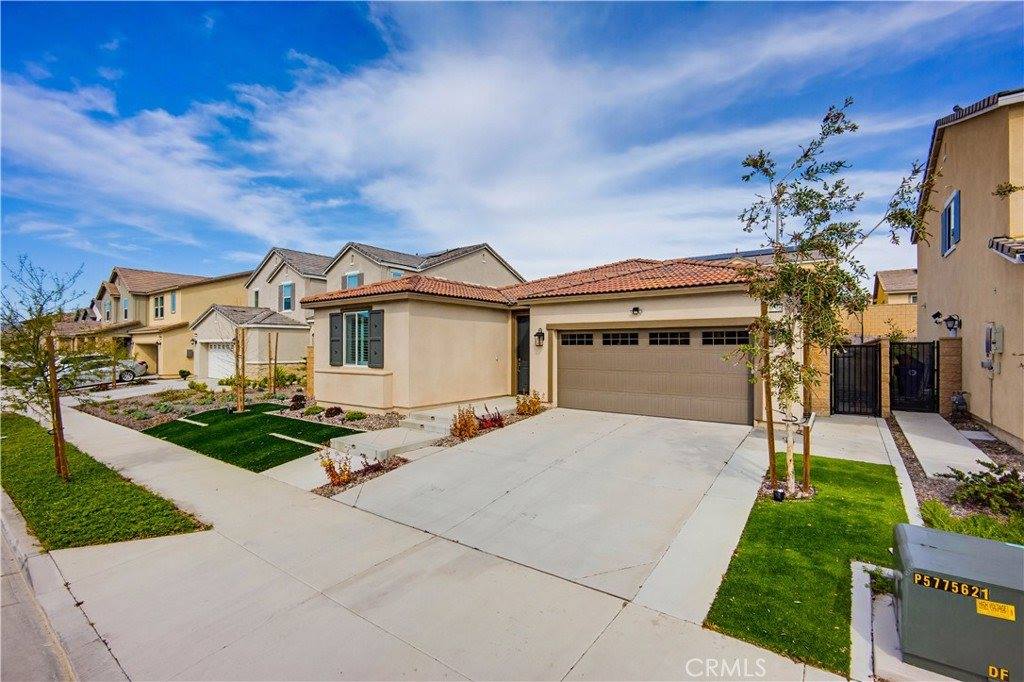16746 Mistletoe, Fontana, CA 92336