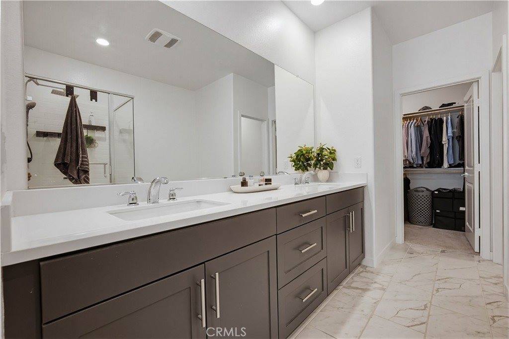 16746 Mistletoe, Fontana, CA 92336