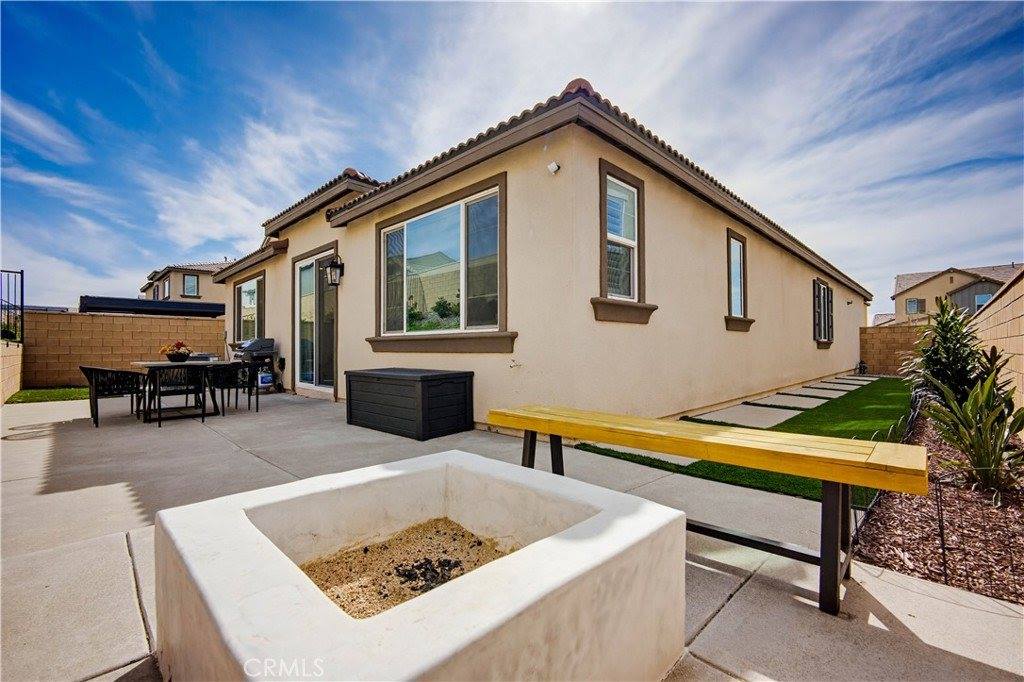 16746 Mistletoe, Fontana, CA 92336