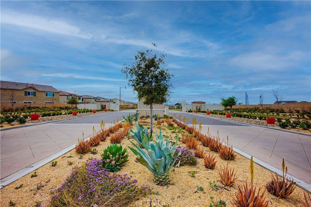 16746 Mistletoe, Fontana, CA 92336