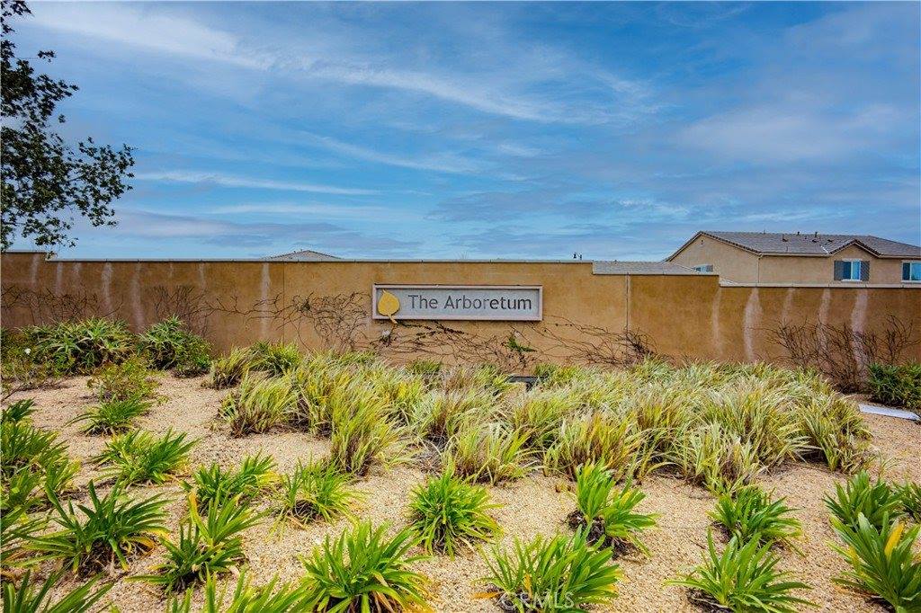 16746 Mistletoe, Fontana, CA 92336