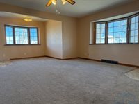 201 S 2nd Avenue, Anthon, IA 51004