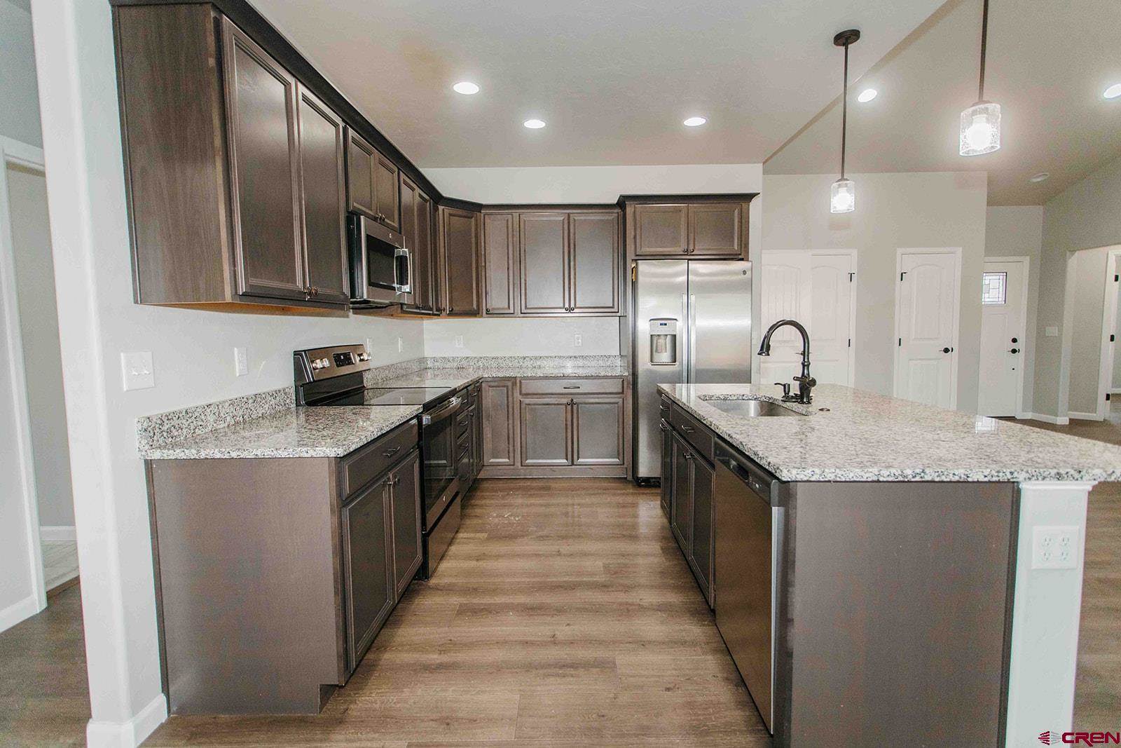 1427 Blue Creek Avenue, Montrose, CO 81401