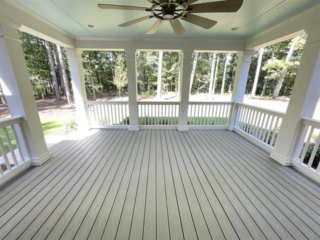 1830 Snug Harbor Drive, Greensboro, GA 30642