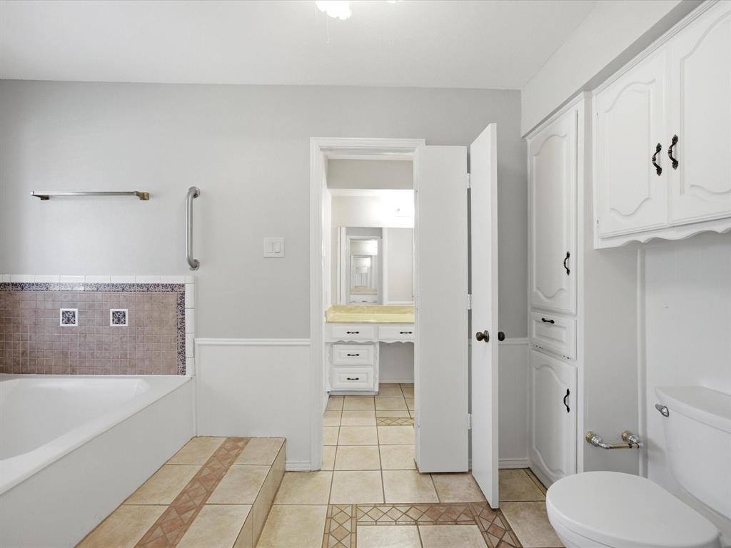 1029 Cedar Trail Drive, Cedar Hill, TX 75104