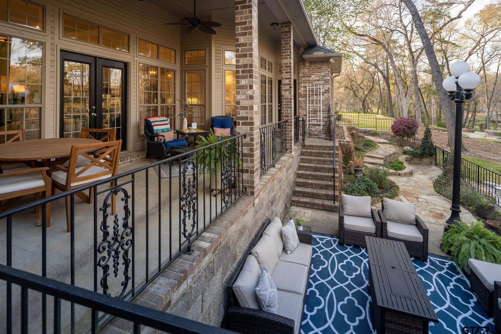 4010 Pinecreek Dr, Tyler, TX 75707