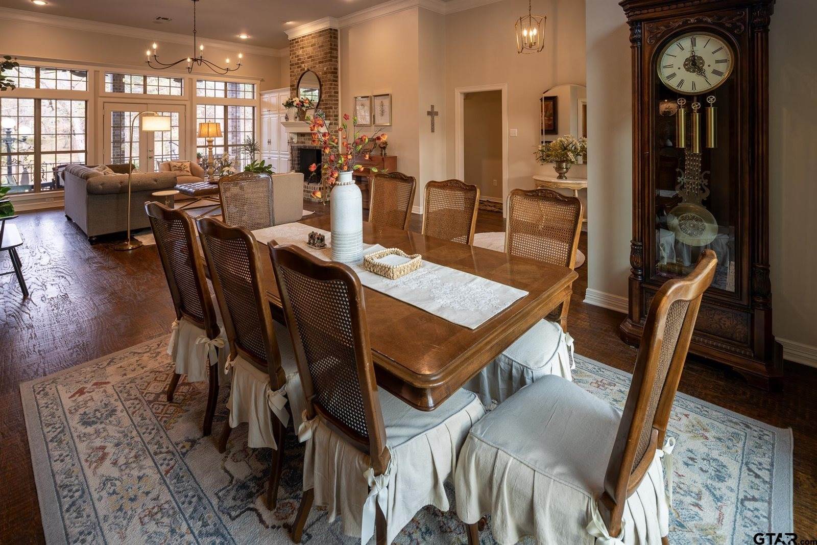 4010 Pinecreek Dr, Tyler, TX 75707