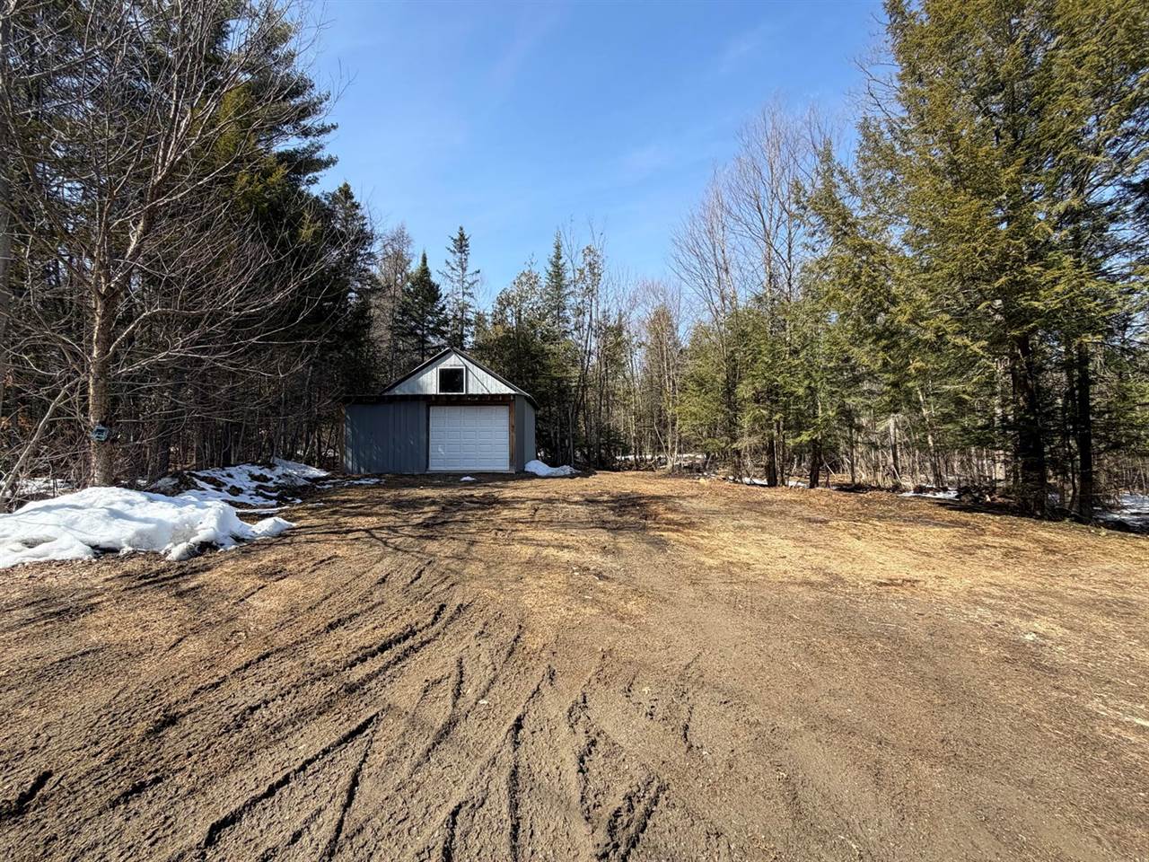 9 Grant Drive, Dover-Foxcroft, ME 04426