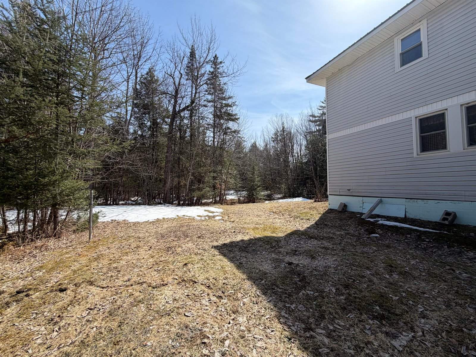 9 Grant Drive, Dover-Foxcroft, ME 04426
