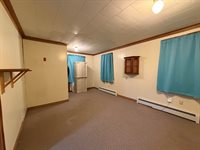 9 Grant Drive, Dover-Foxcroft, ME 04426