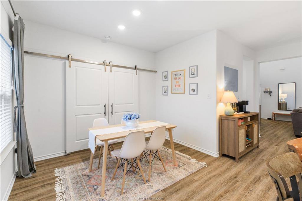 561 Momma Bear Drive, College Station, TX 77845