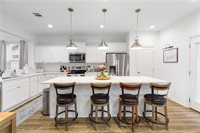 561 Momma Bear Drive, College Station, TX 77845