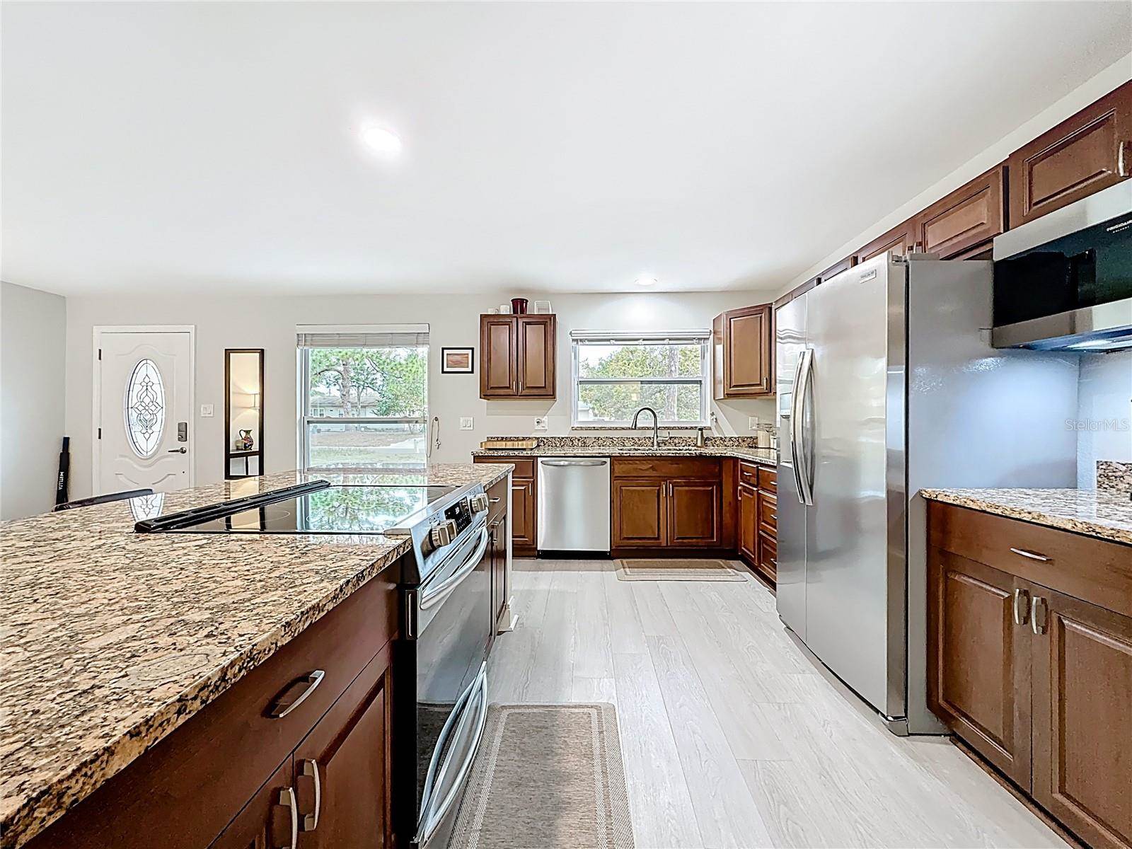 2400 Granada Circle West, Saint Petersburg, FL 33712