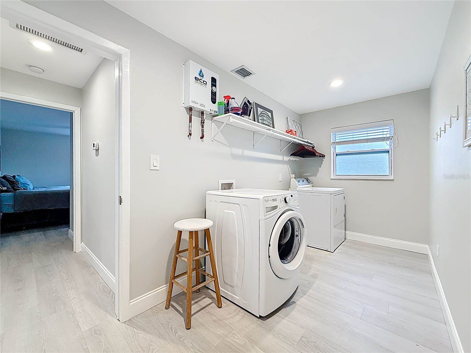 2400 Granada Circle West, Saint Petersburg, FL 33712