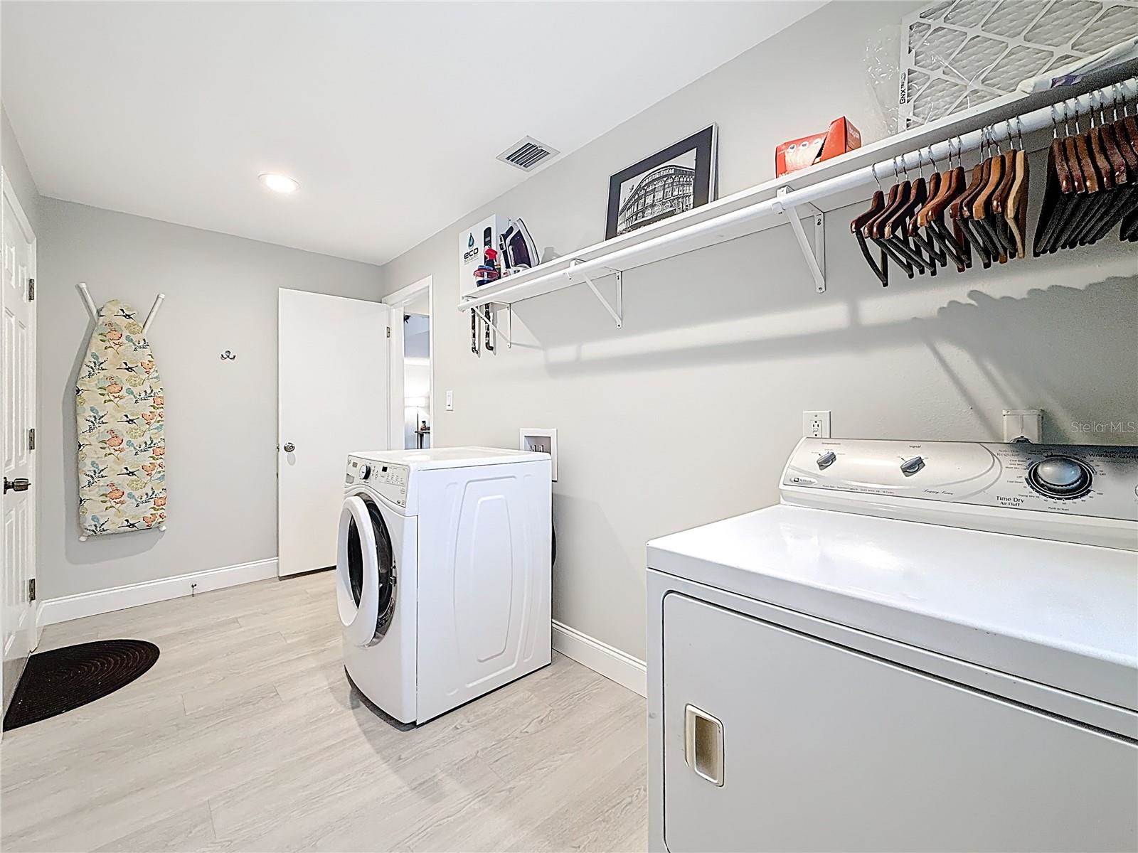 2400 Granada Circle West, Saint Petersburg, FL 33712