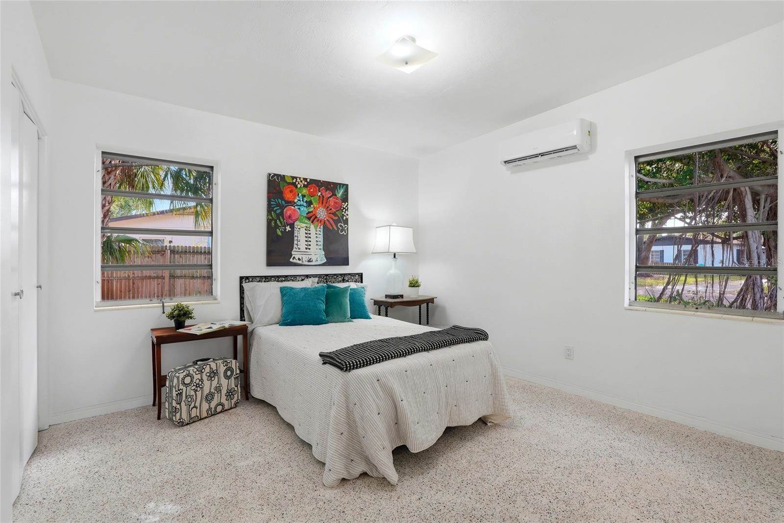 1190 79TH Avenue North, Saint Petersburg, FL 33702