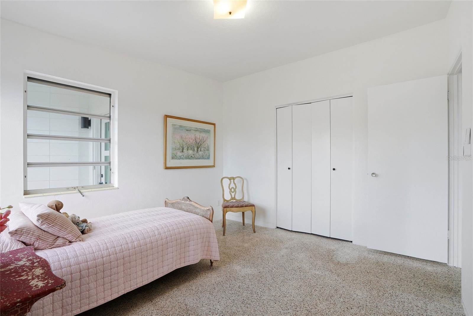 1190 79TH Avenue North, Saint Petersburg, FL 33702