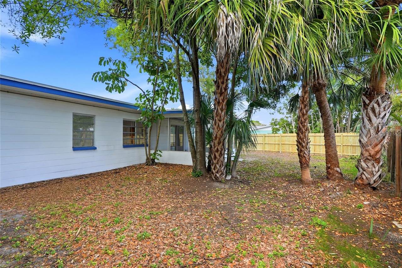 1190 79TH Avenue North, Saint Petersburg, FL 33702