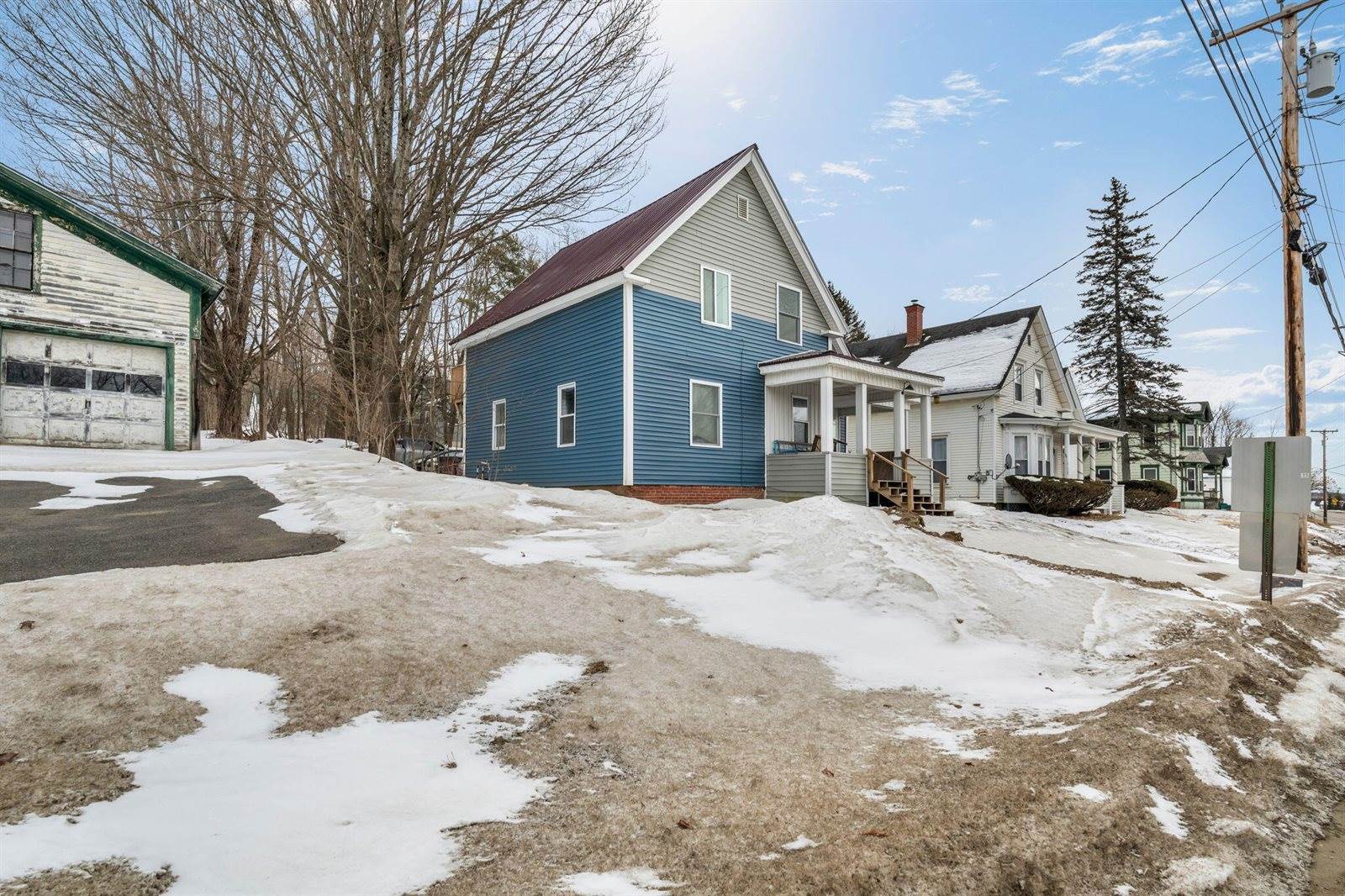 148 Spring Street, Dexter, ME 04930