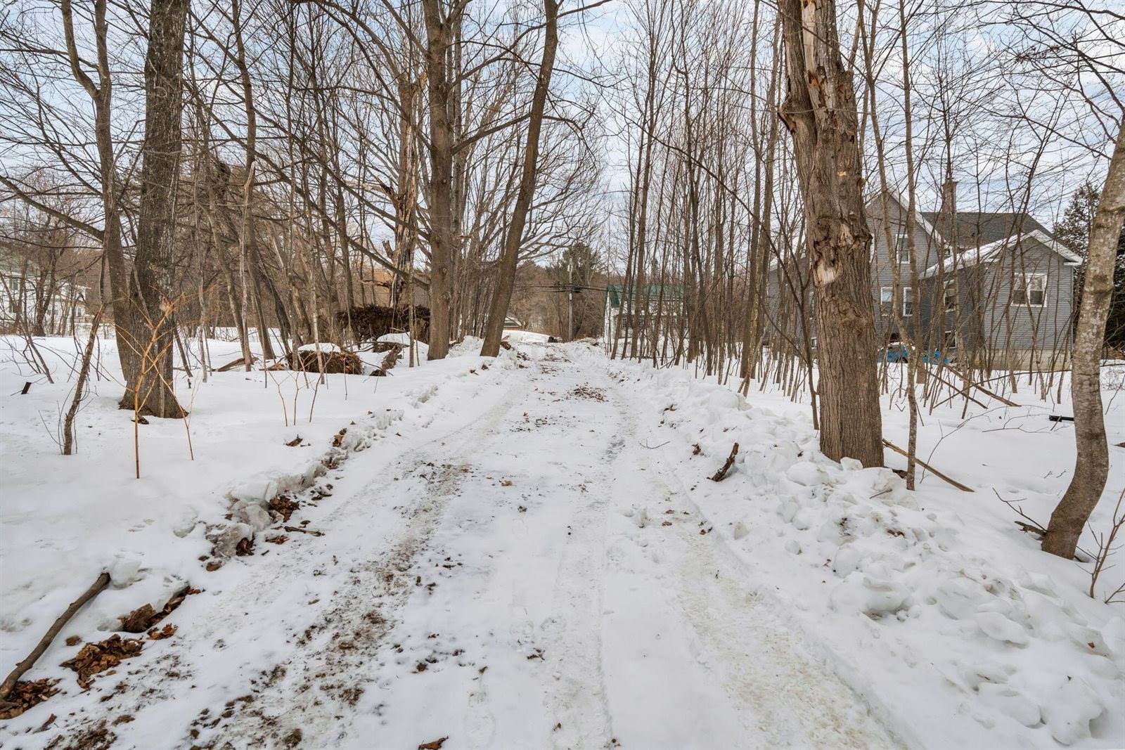 148 Spring Street, Dexter, ME 04930