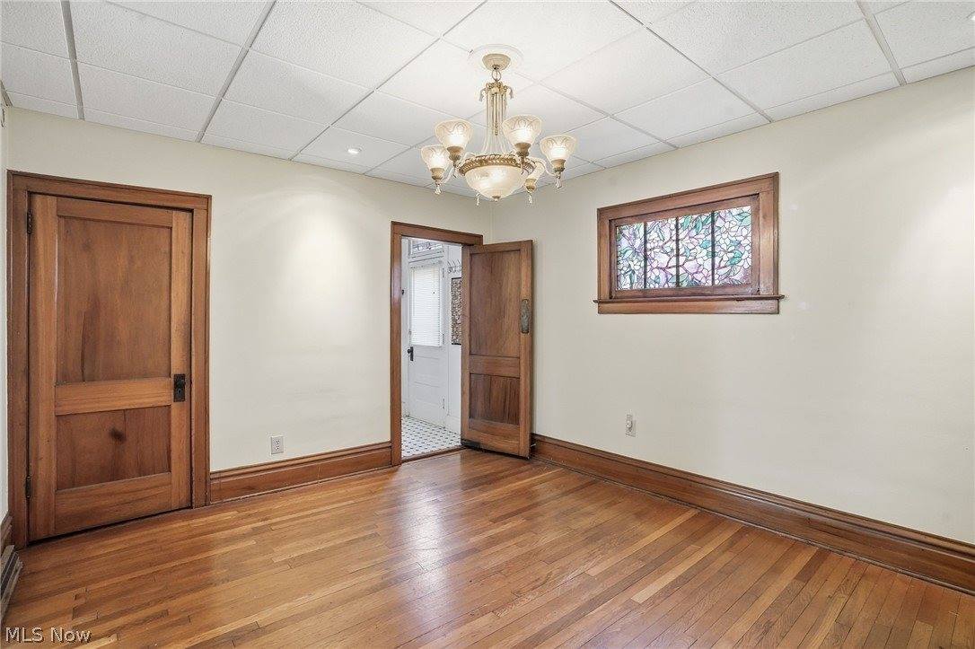 1516 Myrtle Avenue, Zanesville, OH 43701