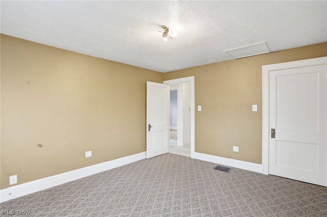 1516 Myrtle Avenue, Zanesville, OH 43701