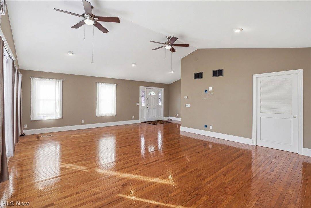 1516 Myrtle Avenue, Zanesville, OH 43701
