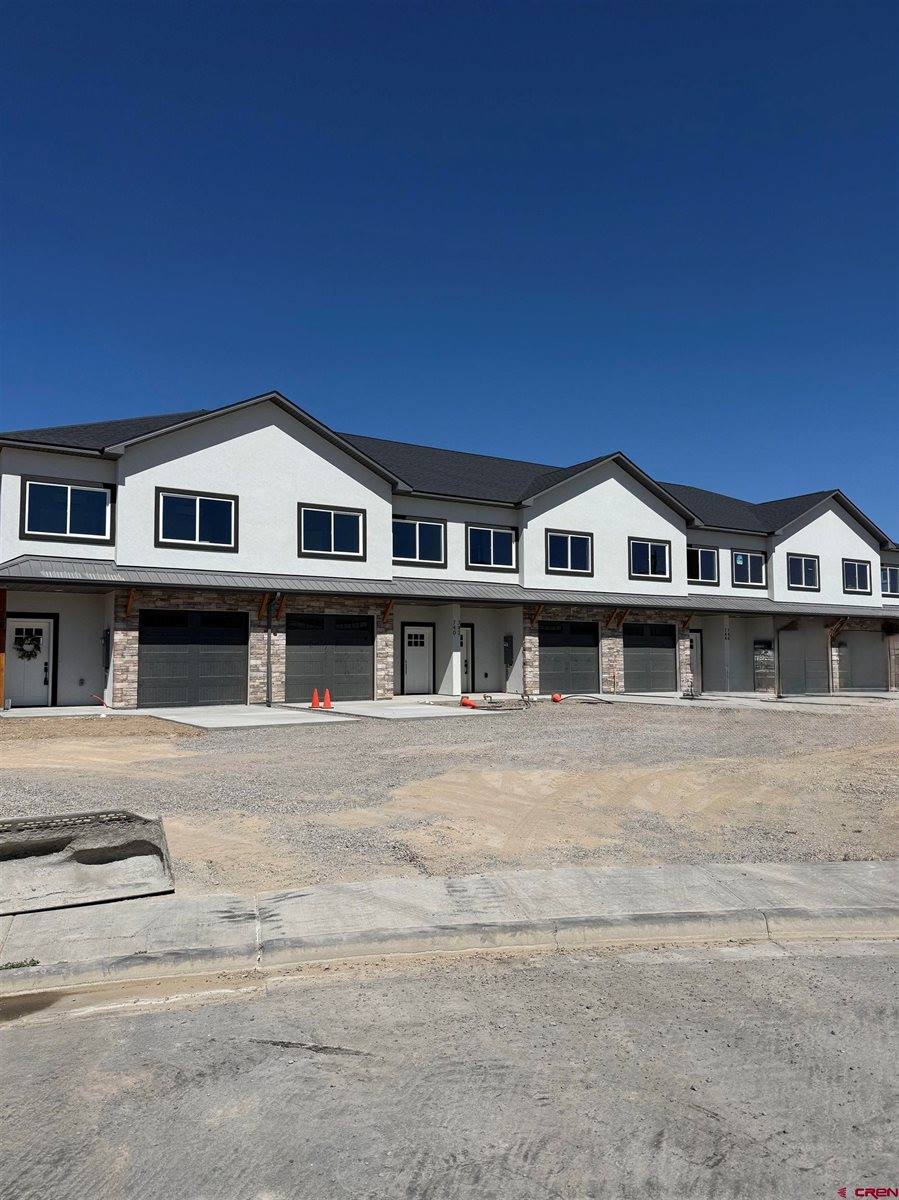 738 E Star Court, Montrose, CO 81401