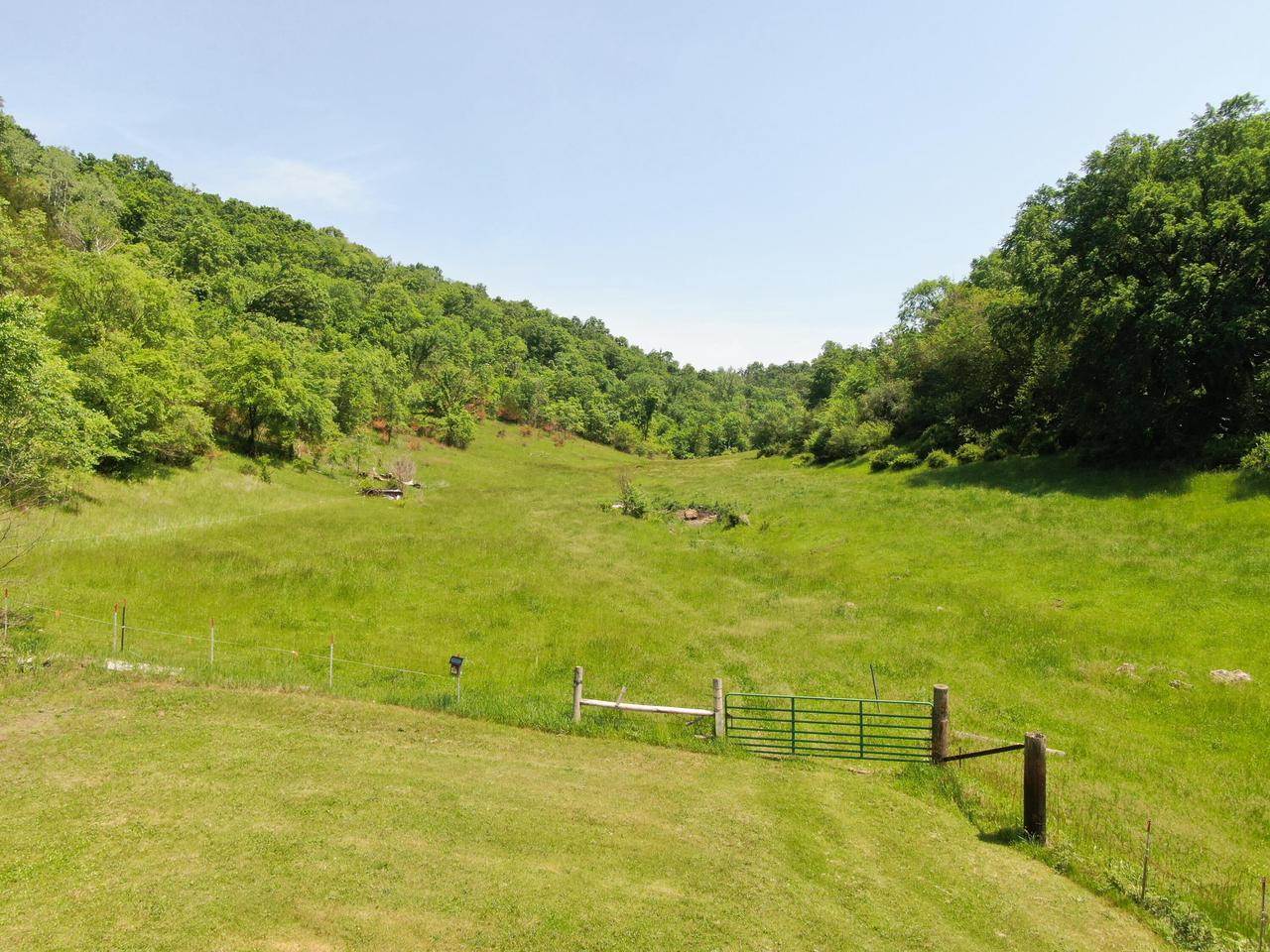 319 Acres County Road S, Boscobel, WI 53805