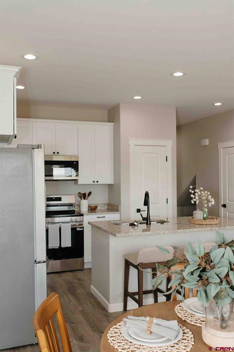 748 E Star Court, Montrose, CO 81401
