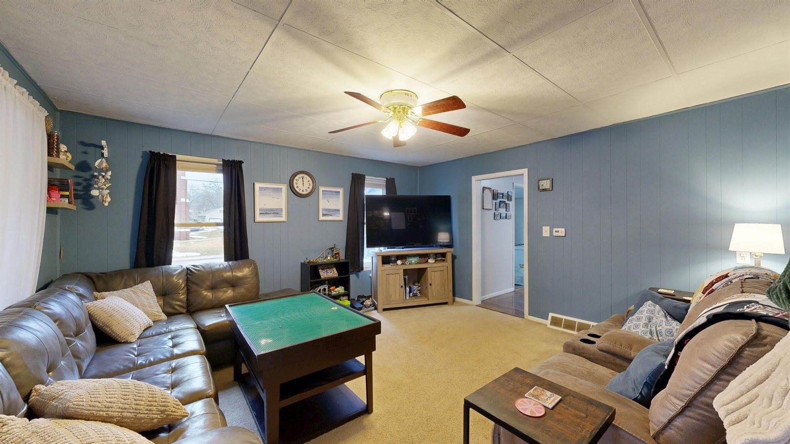 906 Center St, Wilton, WI 54670