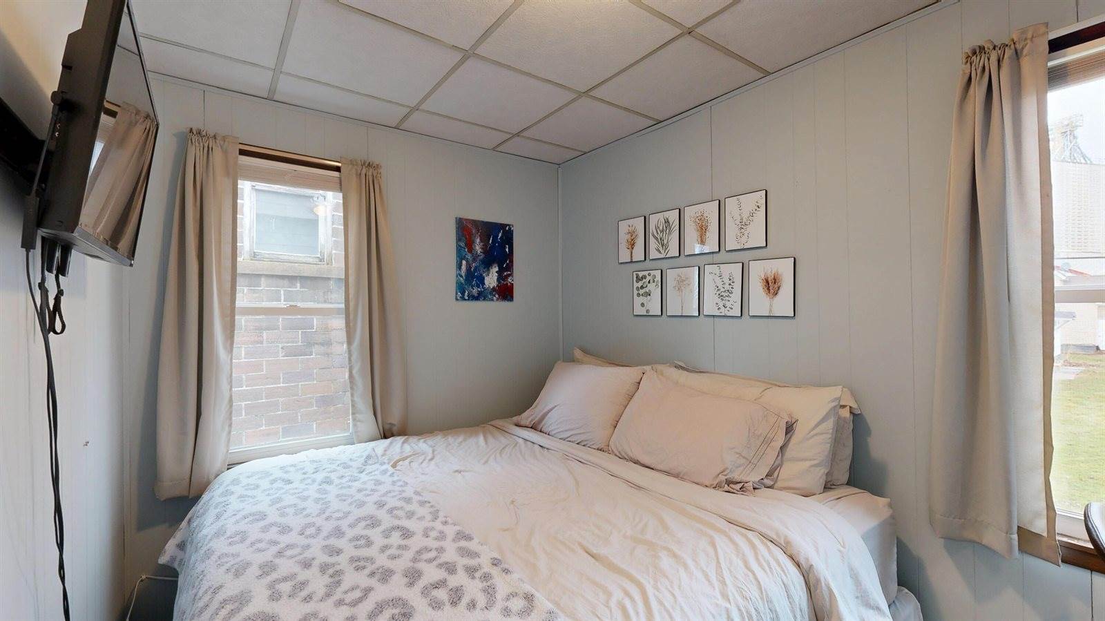 906 Center St, Wilton, WI 54670