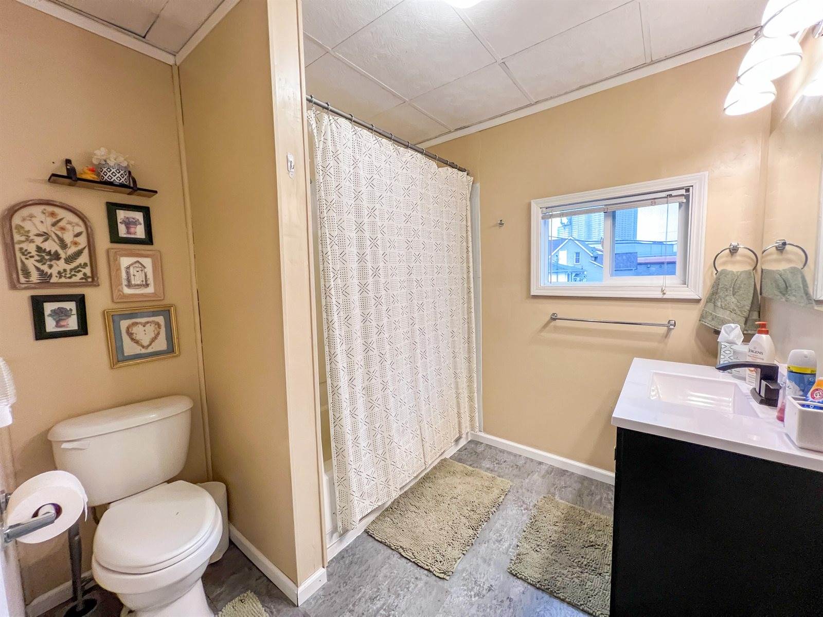 906 Center St, Wilton, WI 54670