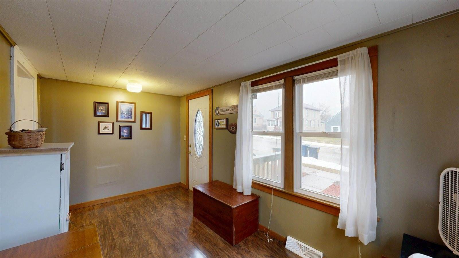 906 Center St, Wilton, WI 54670