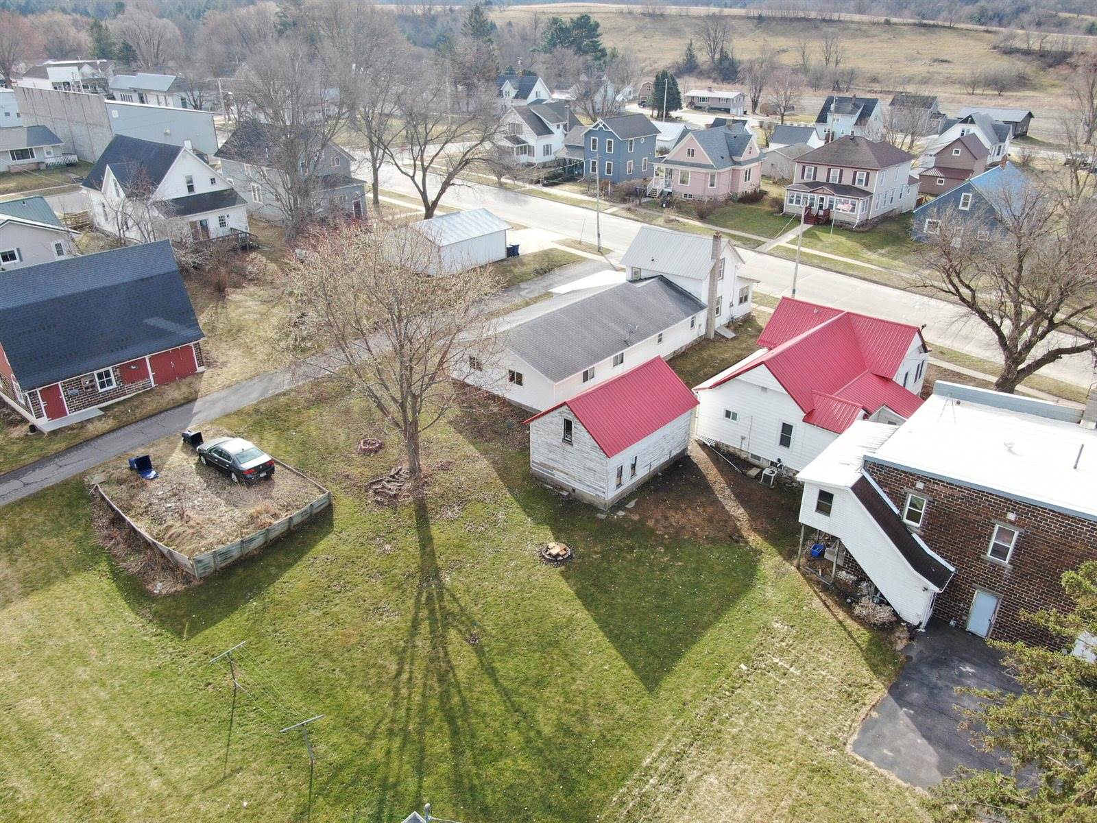 906 Center St, Wilton, WI 54670