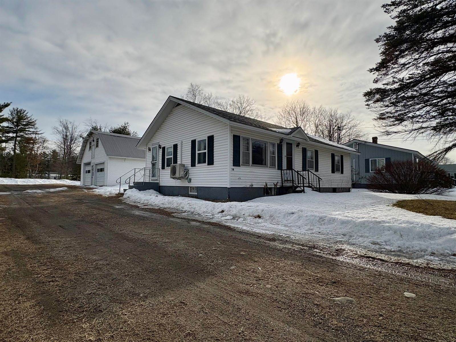 16 Lagrange Road, Howland, ME 04448